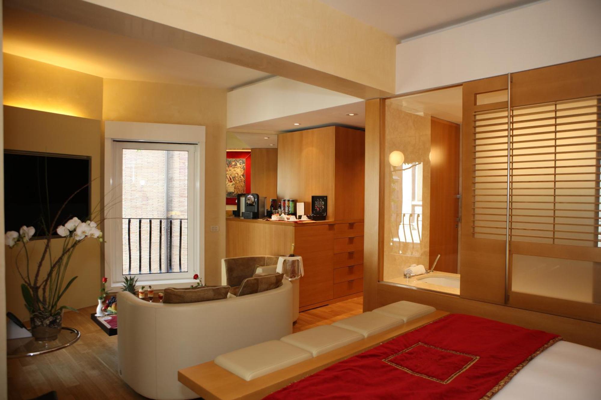 Bio Hotel Raphael - Relais & Chateaux Рим Екстериор снимка