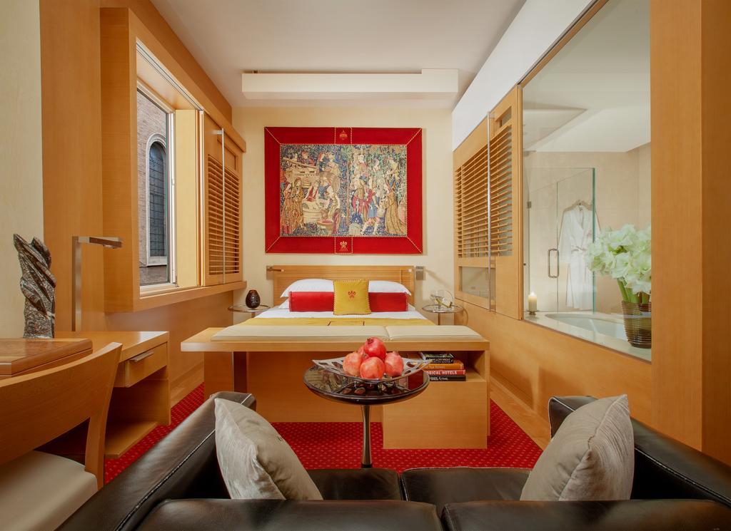 Bio Hotel Raphael - Relais & Chateaux Рим Екстериор снимка